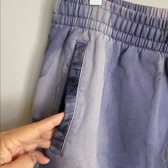 Calvin Klein Sweatpant Joggers,‎ Lavender and Grey Marbled Print, Size L - Picture 4 of 9